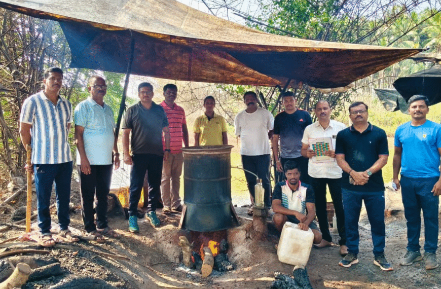 रत्नागिरी पोलिसांची कारवाई: शिळ मिरजोळे येथे गावठी दारूची हातभट्टी उद्ध्वस्त, एक जण अटकेत