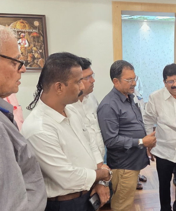 चिपळूण वन विभागाचे कलादालन आता ‘निसर्गसेवक कै. निलेश बापट कलादालन’