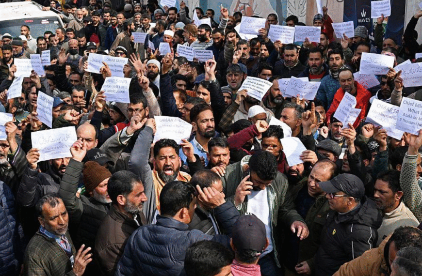 सरकारी कर्मचाऱ्यांचा संप मागे; सरकारकडून सकारात्मक आश्वासनानंतर निर्णय