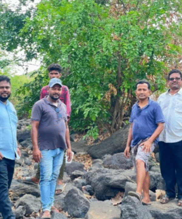 निवी परिसरात पाणलोट बंधाऱ्यांचा उपक्रम; शेतकऱ्यांना दिलासा