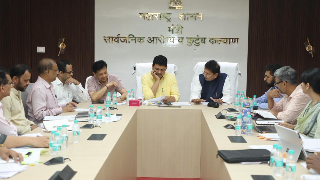 “सावंतवाडी मल्टीस्पेशालिटी हॉस्पिटलचा मार्ग मोकळा !” — आरोग्यमंत्री बैठकीत मोठे निर्णय ; सिंधुदुर्गातील आरोग्य व्यवस्थेला मिळणार नवे बळ