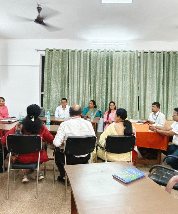 सावंतवाडीत विकासकामांचा आढावा अखिल भारतीय आयुर्वेद संस्थानच्या ओपीडीसाठी जागेची पाहणी